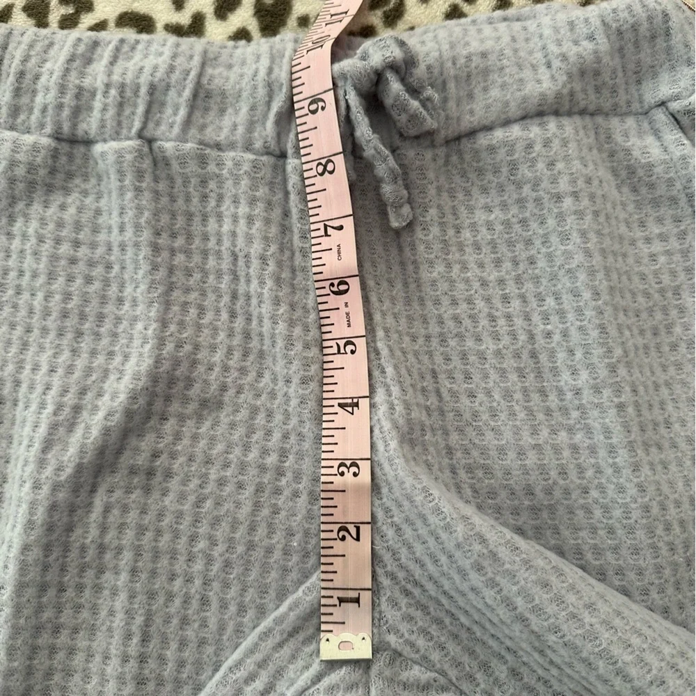 Born Sleepwear Loungewear Pajamas Set in Gray & White Size Medium